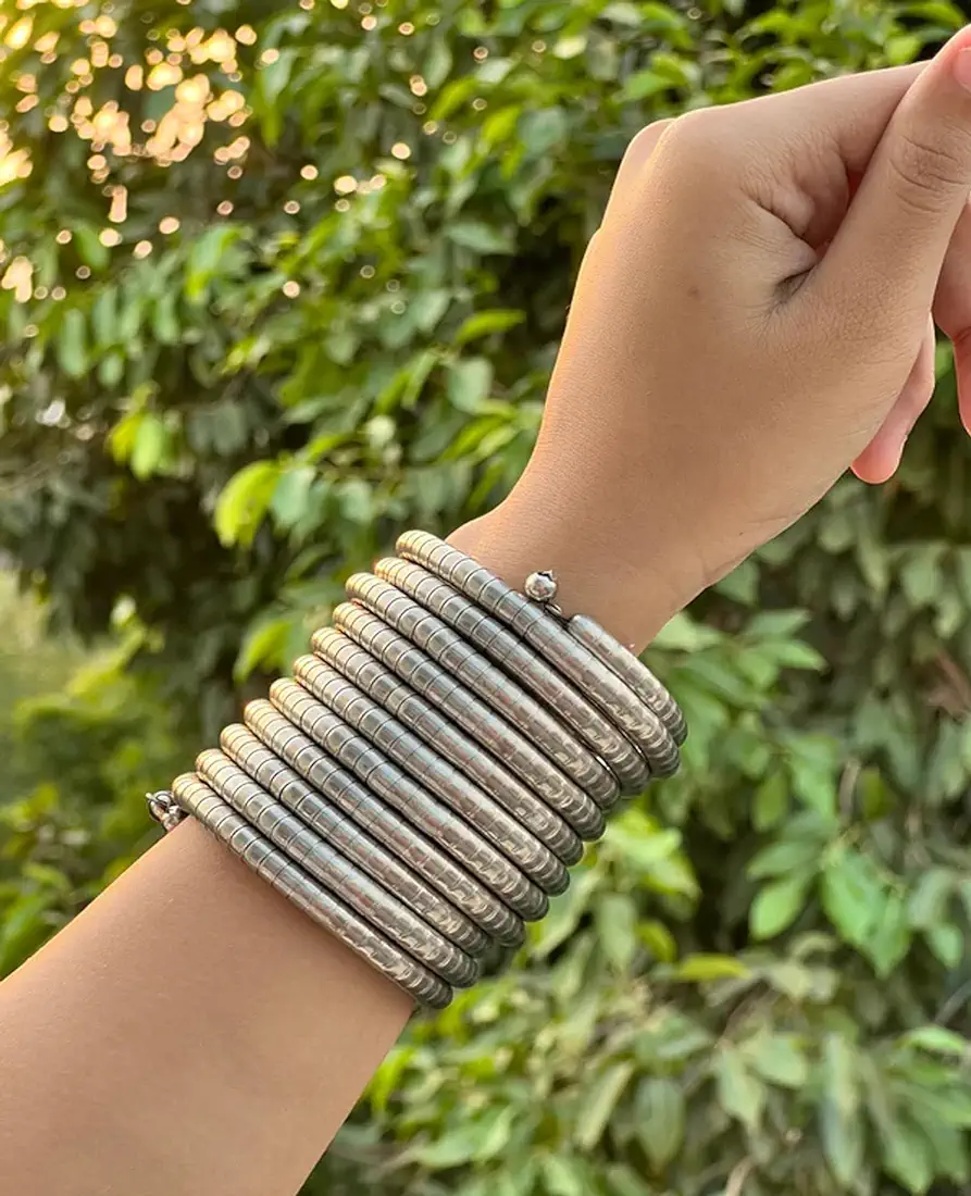 812bVq0asNL._AC_UY1100_FMwebp__043744